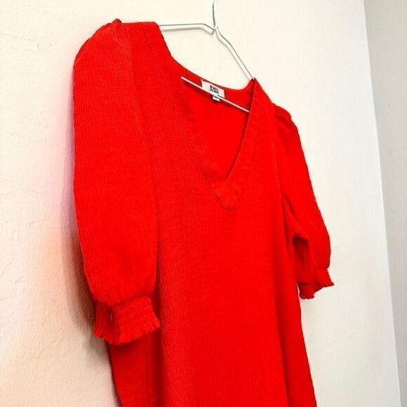 BB Dakota Steve Madden Puff Sleeve Field Of Gold Textured Shift Dress Red Medium - Picture 3 of 5
